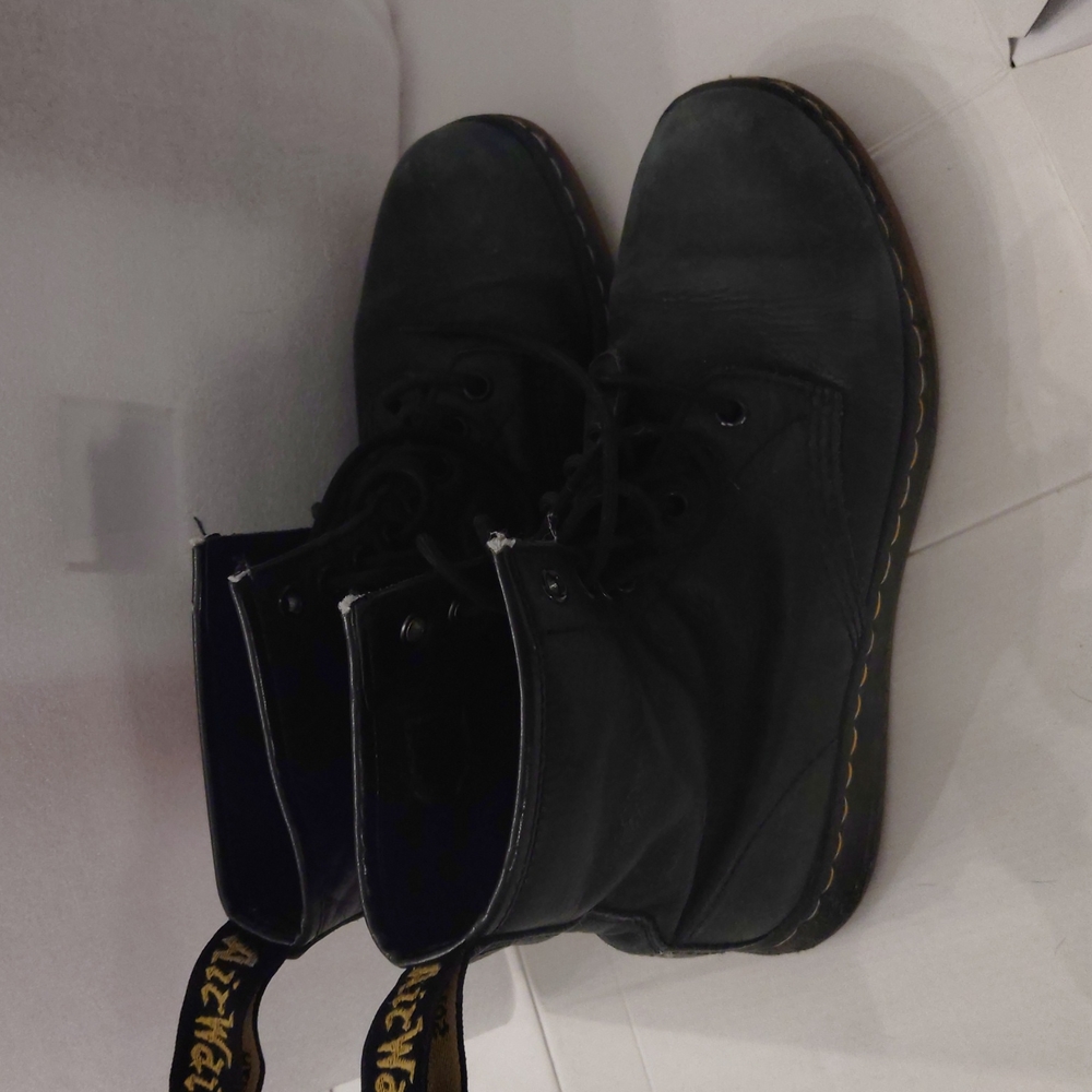 Black leather street  boots